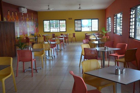 SARAVANA BHAVAN - Pure Vegetarian Restaurant